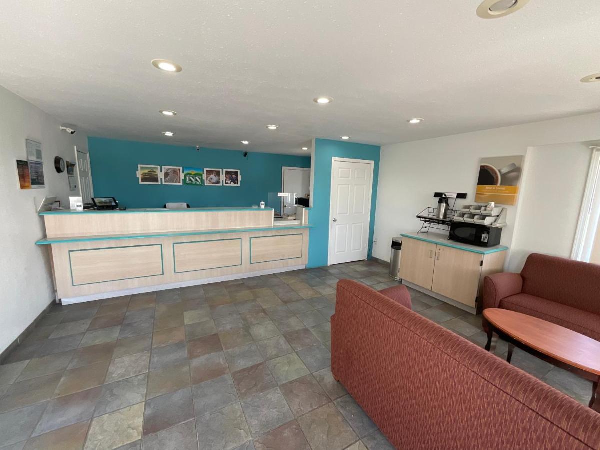 Country Yard Inn And Suites Sikeston Dış mekan fotoğraf